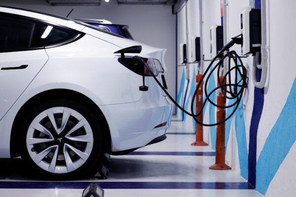 Electric Vehicle’s are set to Overtake Petrol Cars by 2028 — How will it Impact on Africa ?