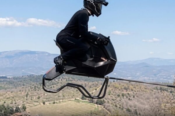 Polish Engineer Invents Flying Bike That Can Reach 200Km/h