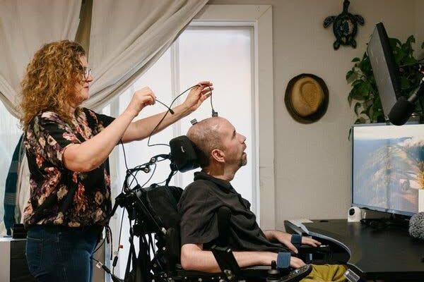 Revolutionary Brain Implants Enables Paralyzed Man Speak In Real Time Using AI Voice Synthesis