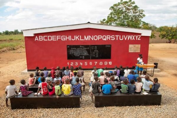 ‎Africa Marks its First 3D-Printed Housing Project in Malawi Completed in just 18-Hours