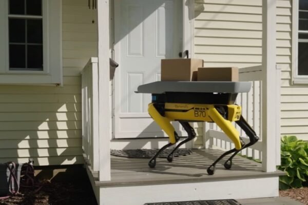 ‎Boston Dynamics Develops a Robot Dog ‘Spot’ to Deliver Your Packages